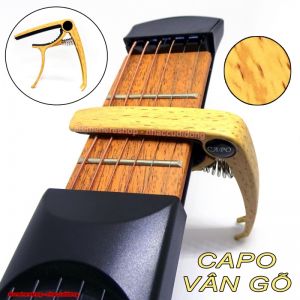 Capo kẹp đàn vân gỗ sáng